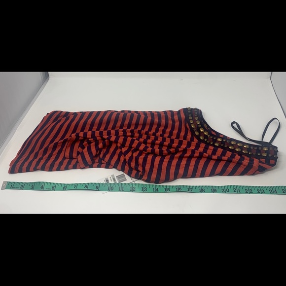 Embellished Striped Scoop Neck Top - Picture 6 of 8